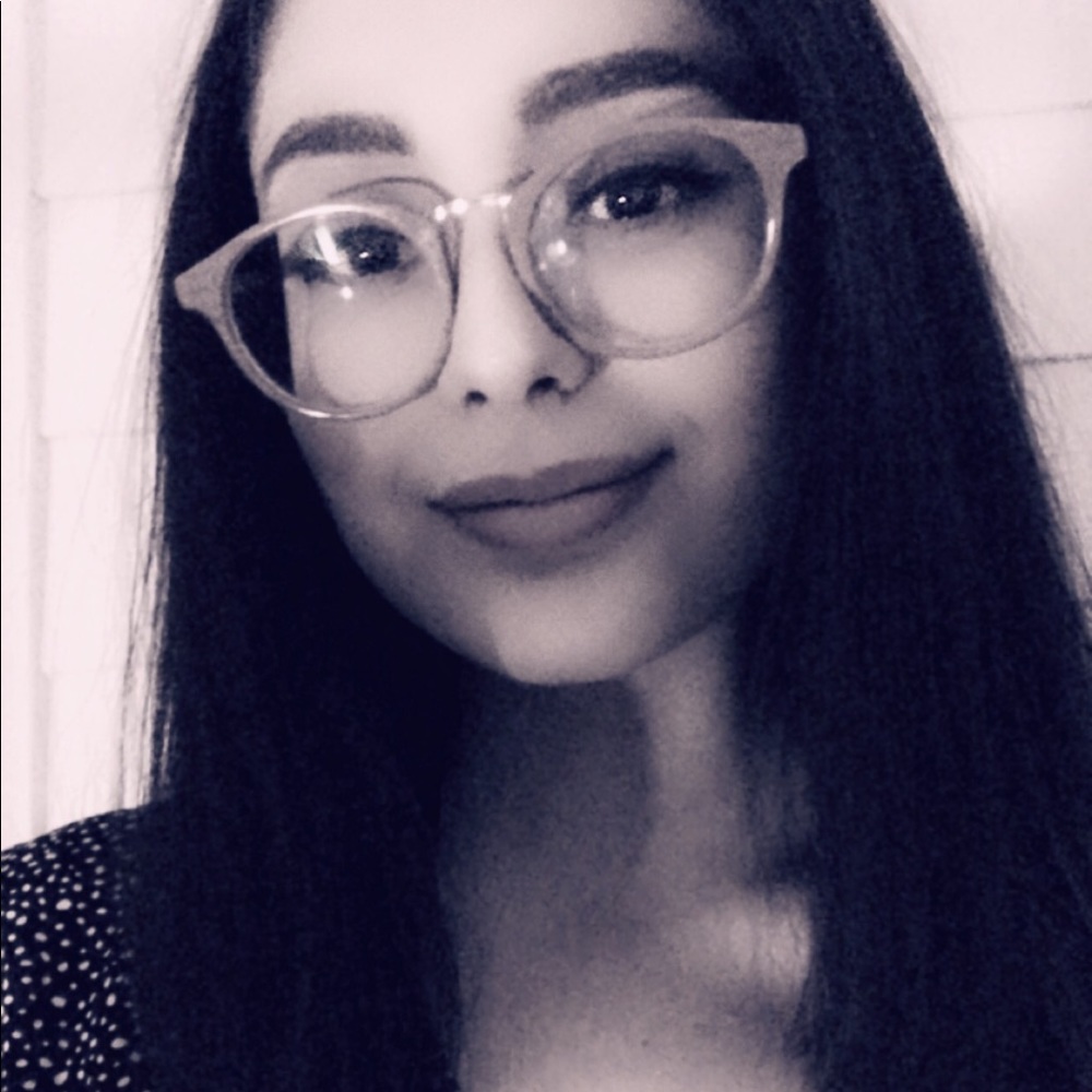 Meet your Posher, Sophia
